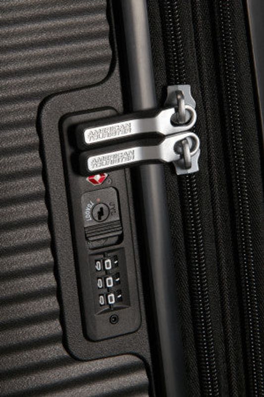 American Tourister SOUNDBOX SPINNER 55/20 TSA EXP BAS SVART