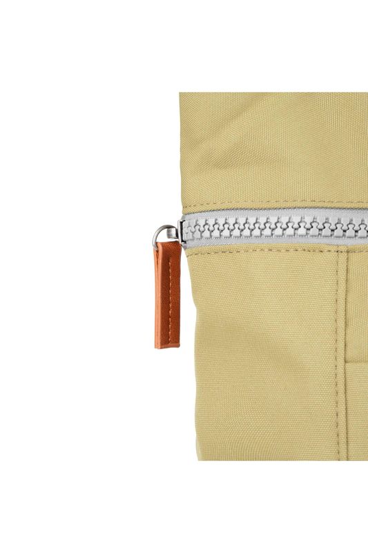 Roka Ryggsäck Finchley A large khaki